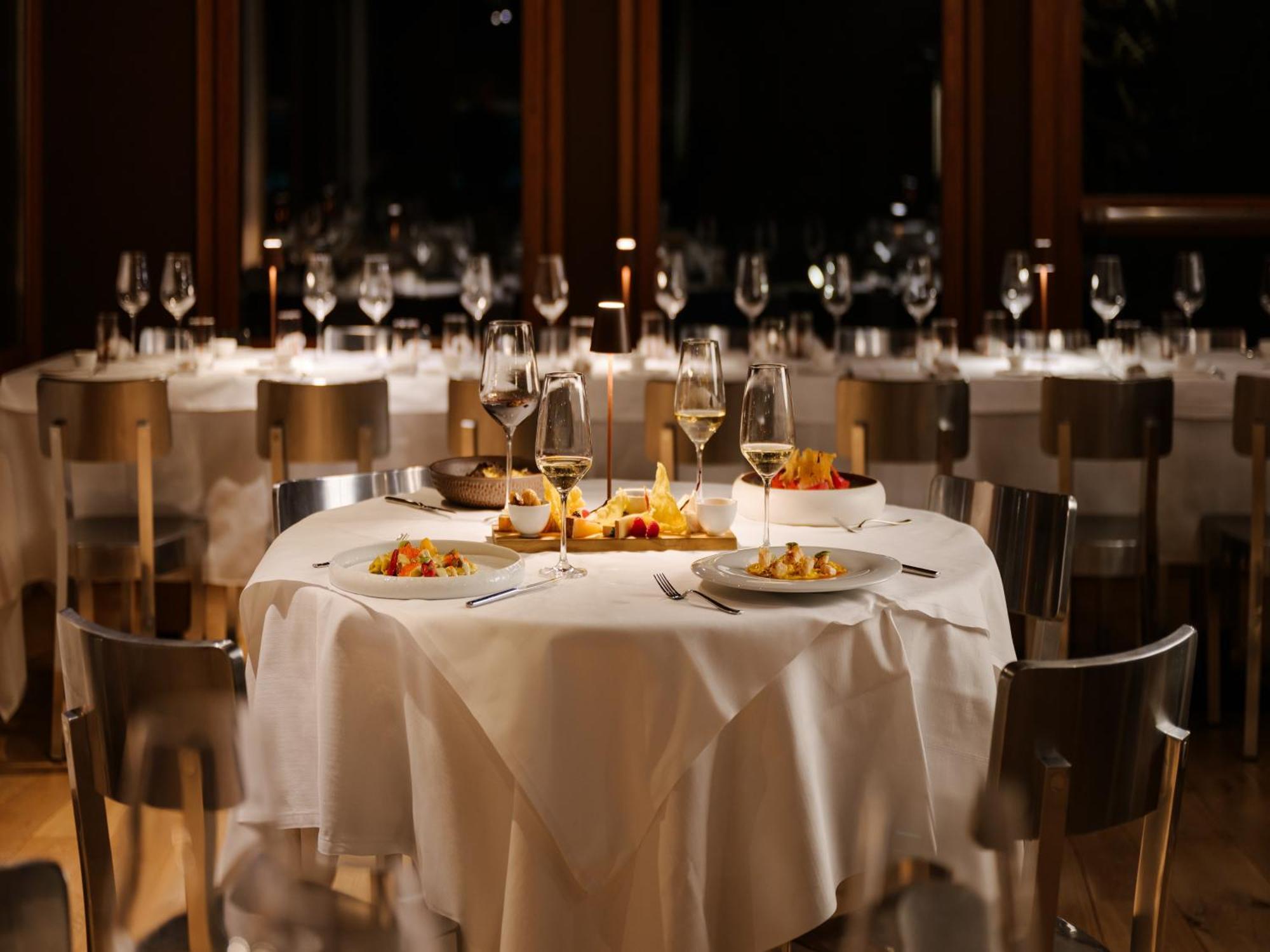 Montana Lodge & Spa, By R Collection Hotels La Thuile Bagian luar foto